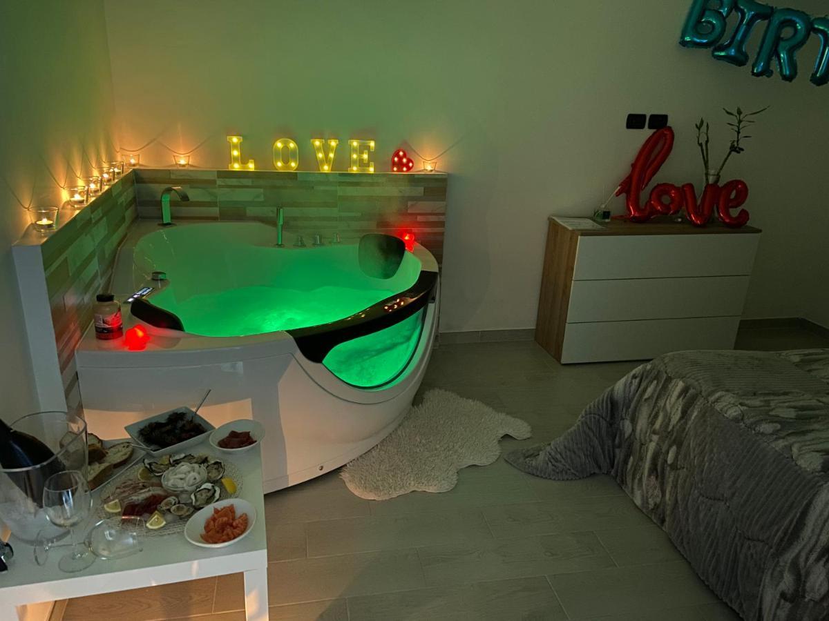 La Chicca Sul Mare Villa Bari Exteriör bild