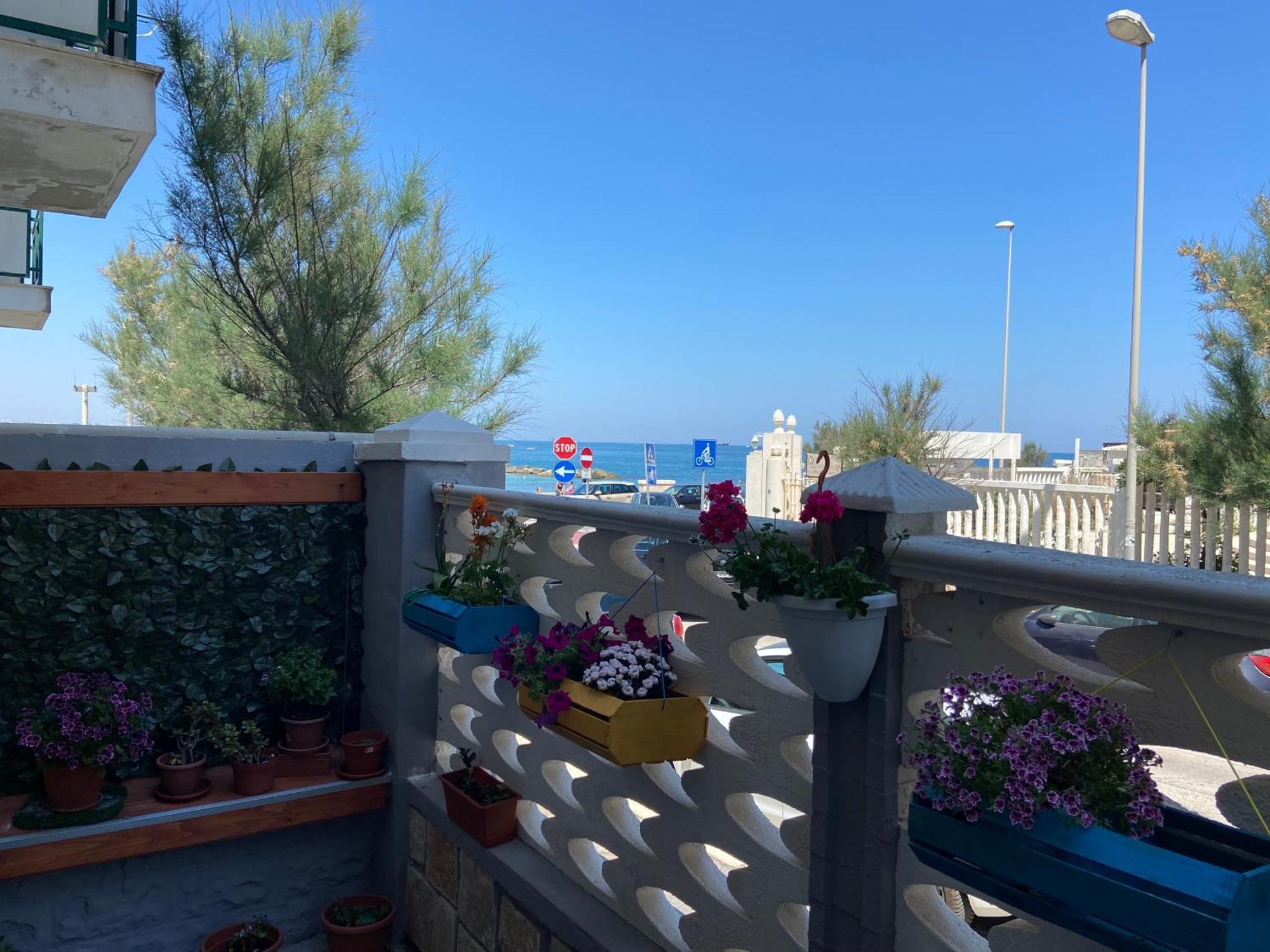 La Chicca Sul Mare Villa Bari Exteriör bild
